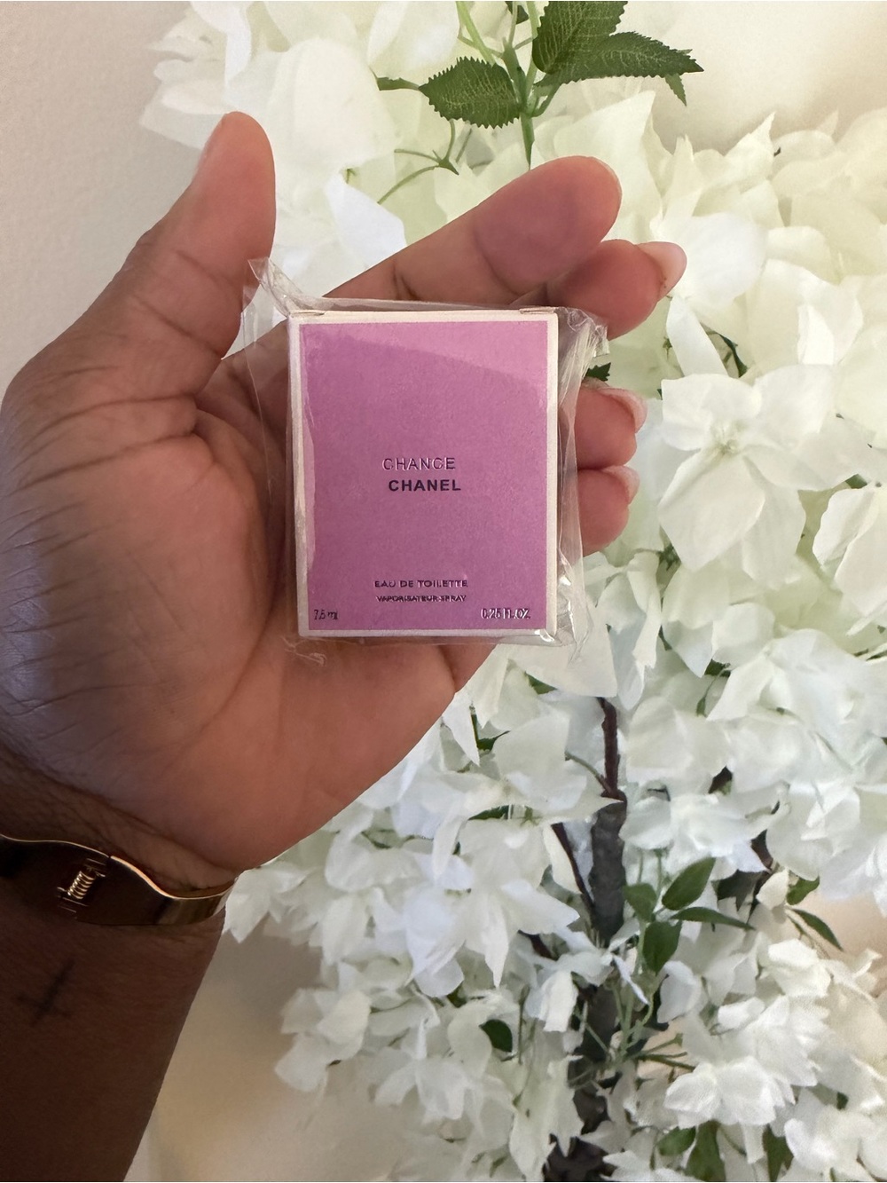 Dior J'adore Mini Perfume - White & Gold Foil - Picture 6 of 8